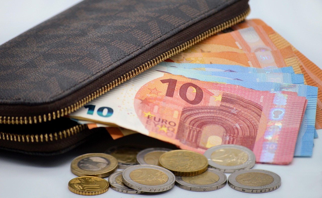 Understanding the Cost of LVN Programs in Los Angeles