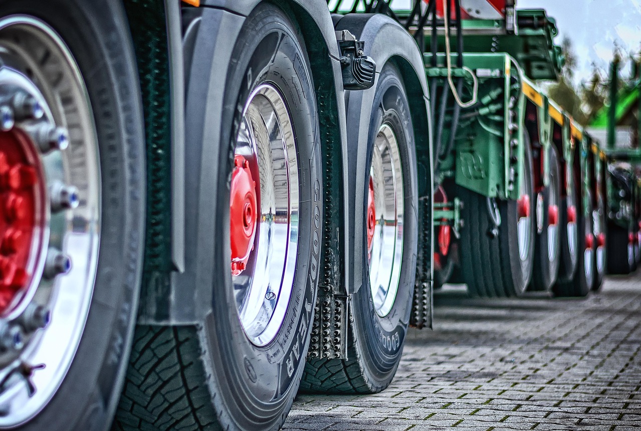 The Importance Of Professional Heavy Duty Truck Towing In Queens