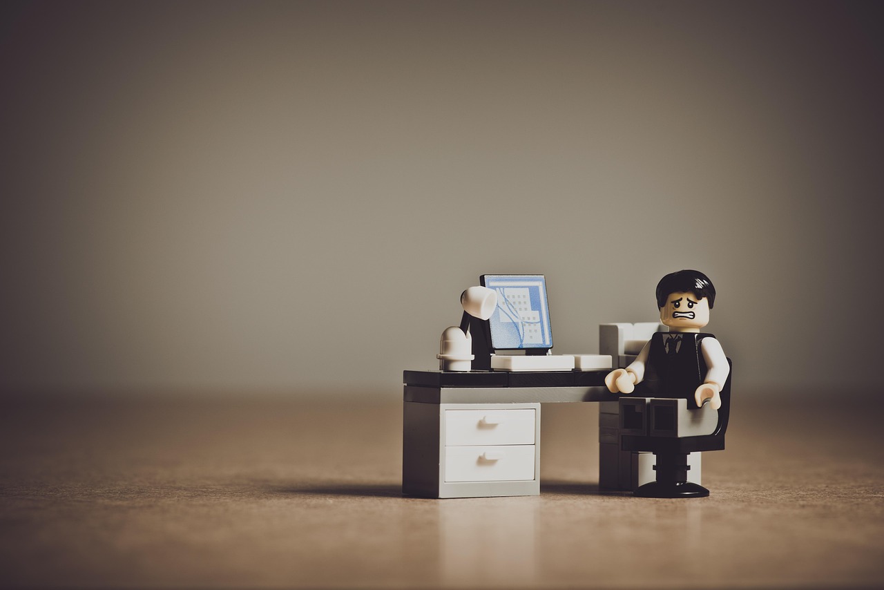 Why Renting Furniture Is Ideal For People With Frequent Relocations?