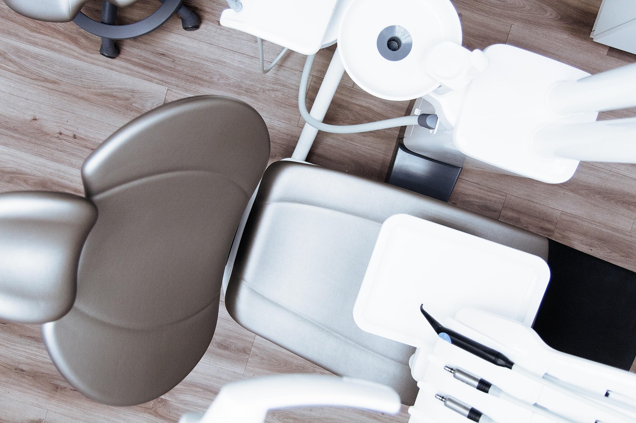 Aspen Dental Reviews in Torrington, CT - Contractor Payment Still Pending
