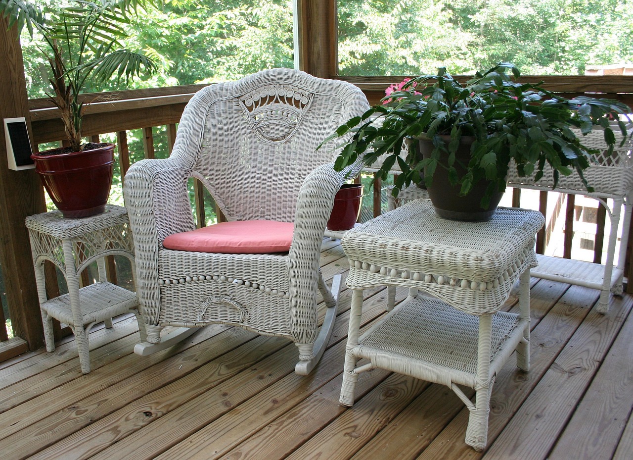 Unlocking The Benefits Of A Patio Side Awning