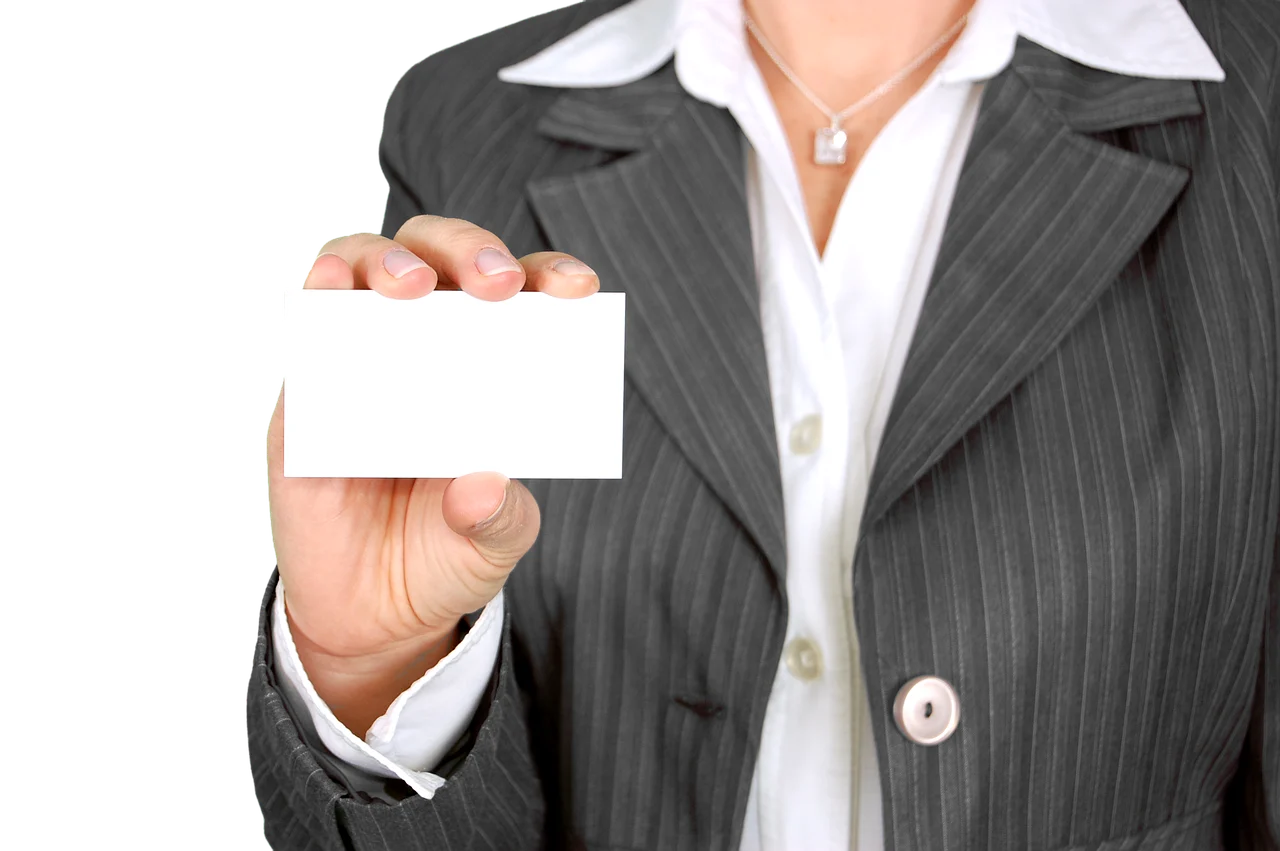 How to Choose the Right Card Machine for Your Business?