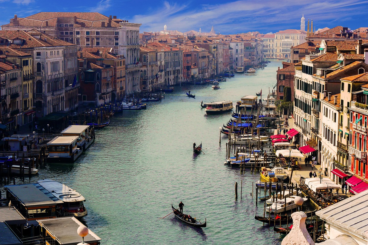 Essential Canal Dredging Equipment For Professional Contractors