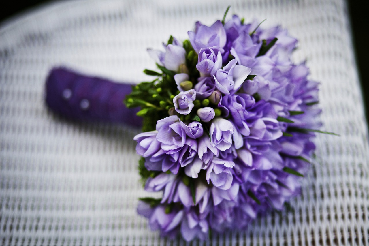 How to Pick the Right Bridal Set for Your Wedding Style