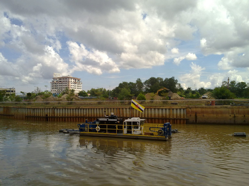 river dredging equipment