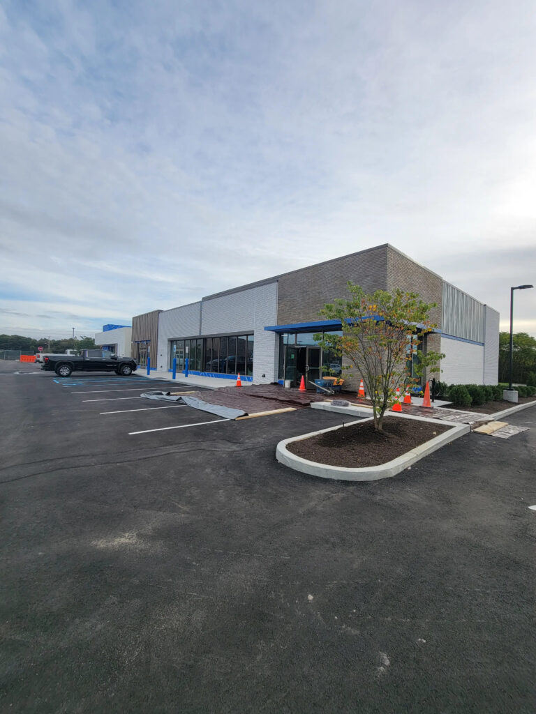 Zavza Seal working on aspen dental, holbrook ny construction project