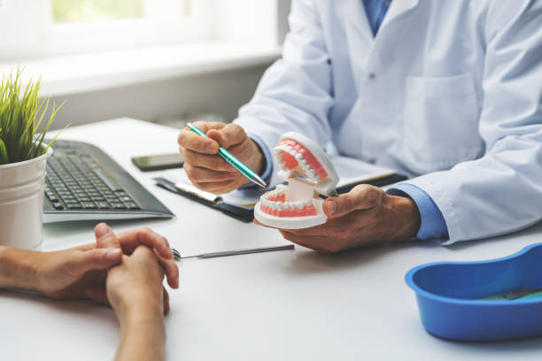 Is Aspen Dental Good for Dentures? What Patients Should Know Before Choosing Them